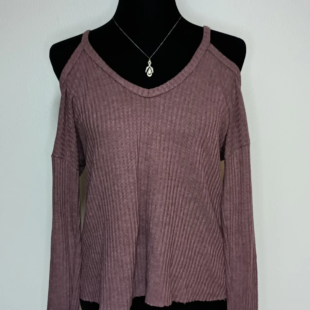 SHEIN cold shoulder waffle knit top size xs oversized can fit s/m